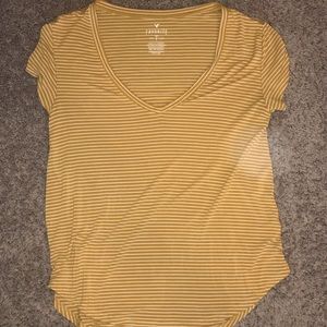 American Eagle short sleeve shirt